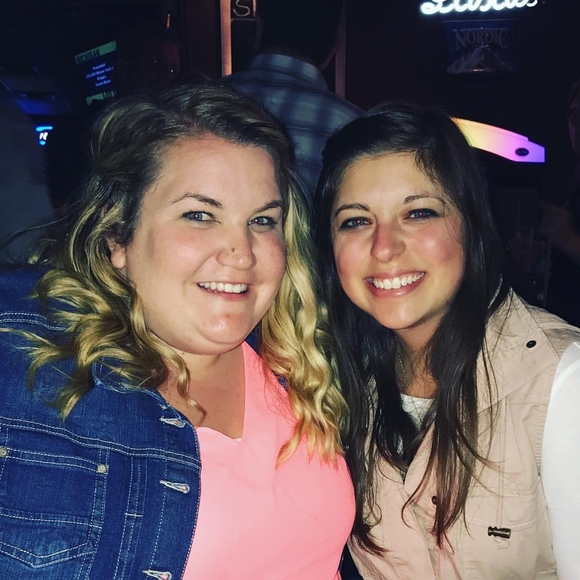 Meet your Posher, Lindsay - Picture 1 of 1